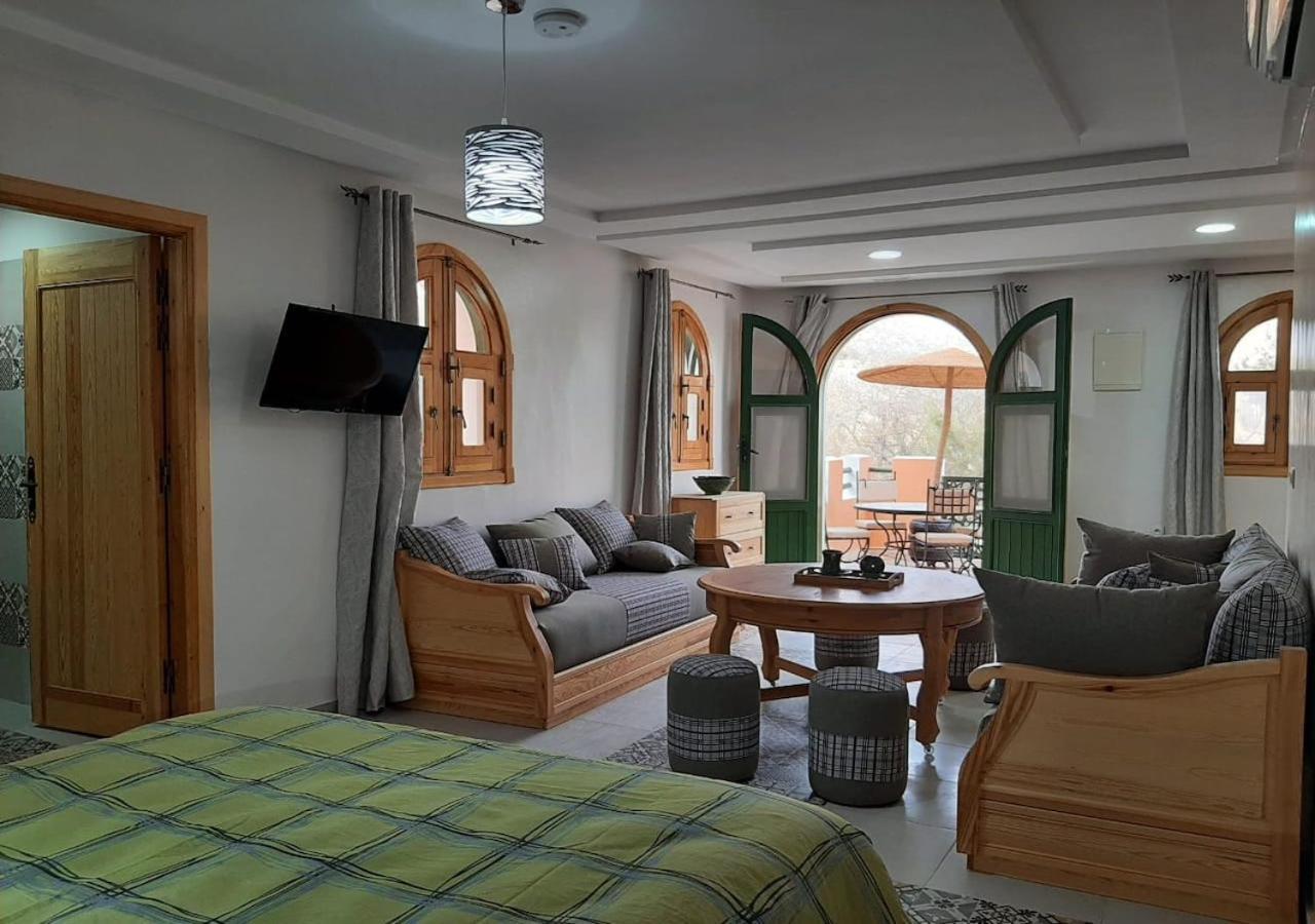 Gite Forest Kasbah Ait Melloul  Ruang foto